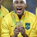 Neymar Jr se lanza como músico