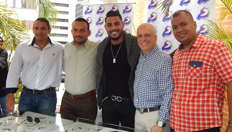 Ronald Borjas y Sony Music juntos por un buen rato (+Fotos)
