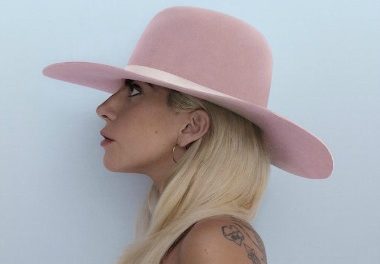 Lady Gaga lanza su quinto álbum, »Joanne»