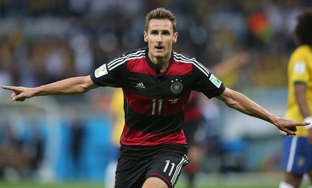 Miroslav Klose anuncia su retiro del fútbol
