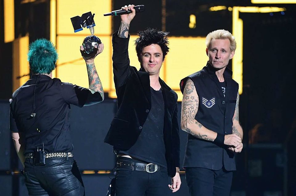 #MTV #EMAS: Green Day recibió premio como »Ícono Global»
