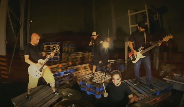 Zombies NO presenta el incisivo videoclip de »Biometría en la Granja»