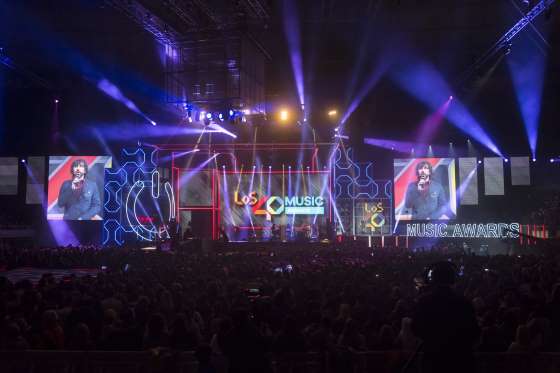 SIA, Leiva, Maluma, Shakira y Manu Carrasco triunfan en la gala más potente de #LOS40MusicAwards