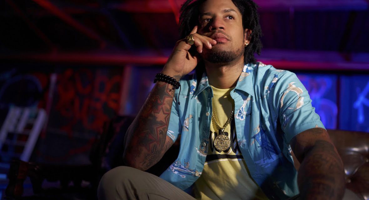 Vakeró firma acuerdo con Mayimba Managment, Inc.