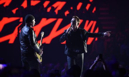 U2 cuenta que retrasó el lanzamiento de su disco por Donald Trump