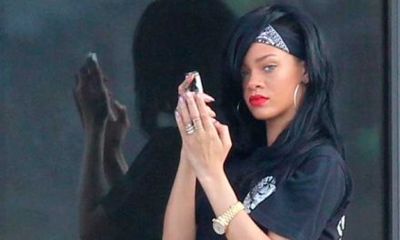 Rihanna llamó a Trump »cerdo inmoral» y rapera publicó su número de teléfono en venganza