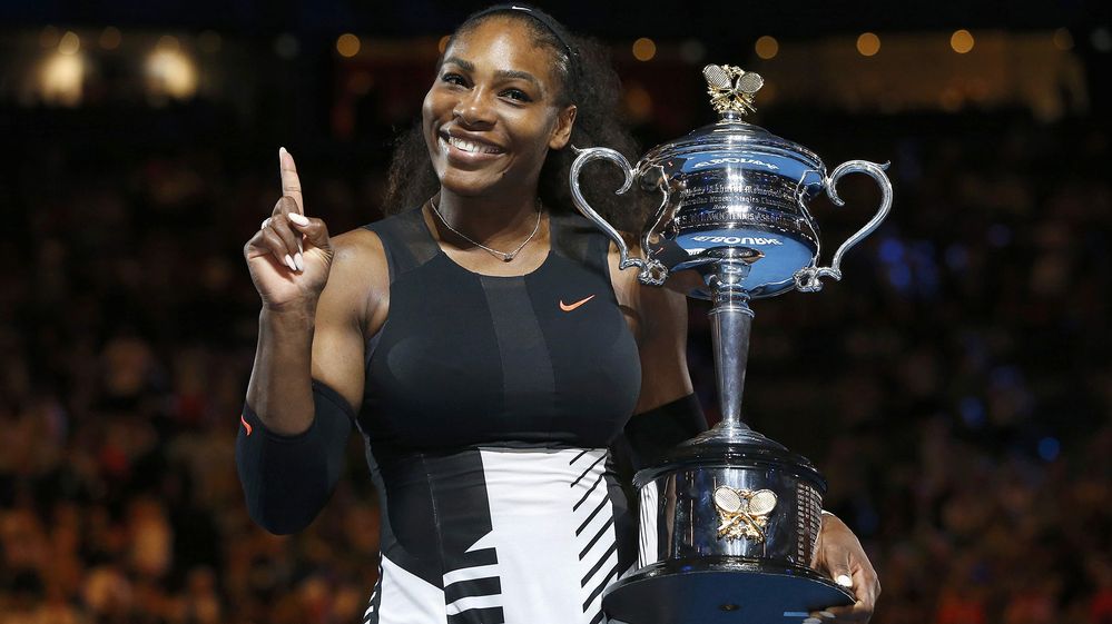 Serena Williams supera a Venus en Australia y recupera el número uno