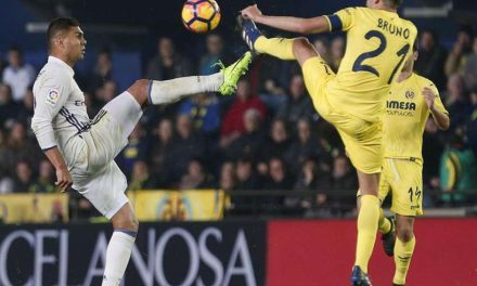 El Real Madrid evita el k.o. en Villarreal y salva el liderato