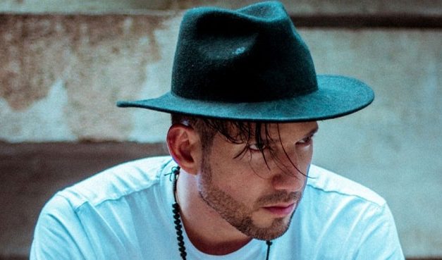 Gabo Parisi estrena en las radios su nuevo tema »Mía» (+Video)