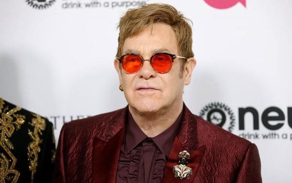 Elton John contrajo una infección «potencialmente mortal» tras la gira en Sudamérica