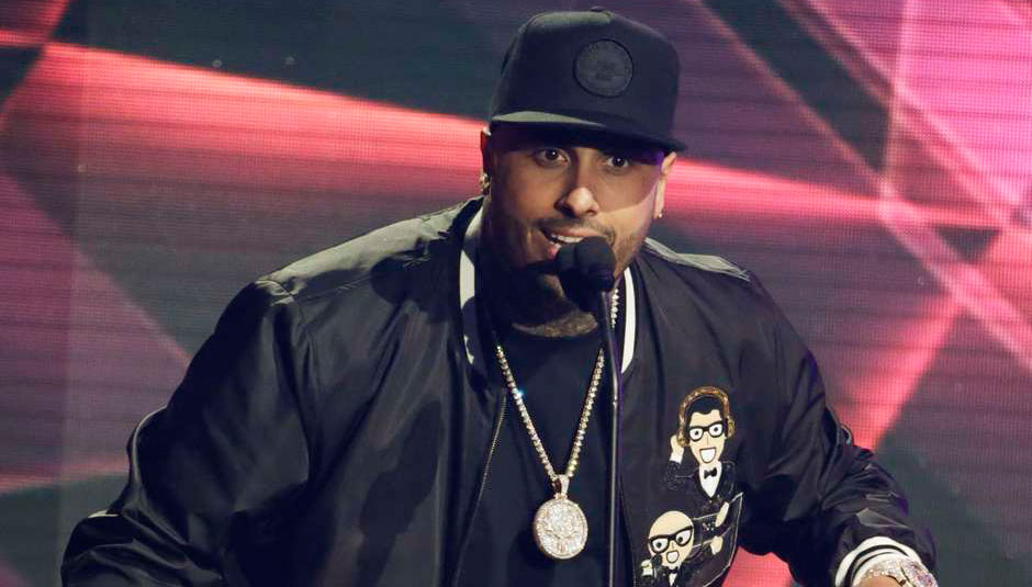 Nicky Jam arrasó en los Premios Billboard 2017 y dedicó sus premios a Venezuela