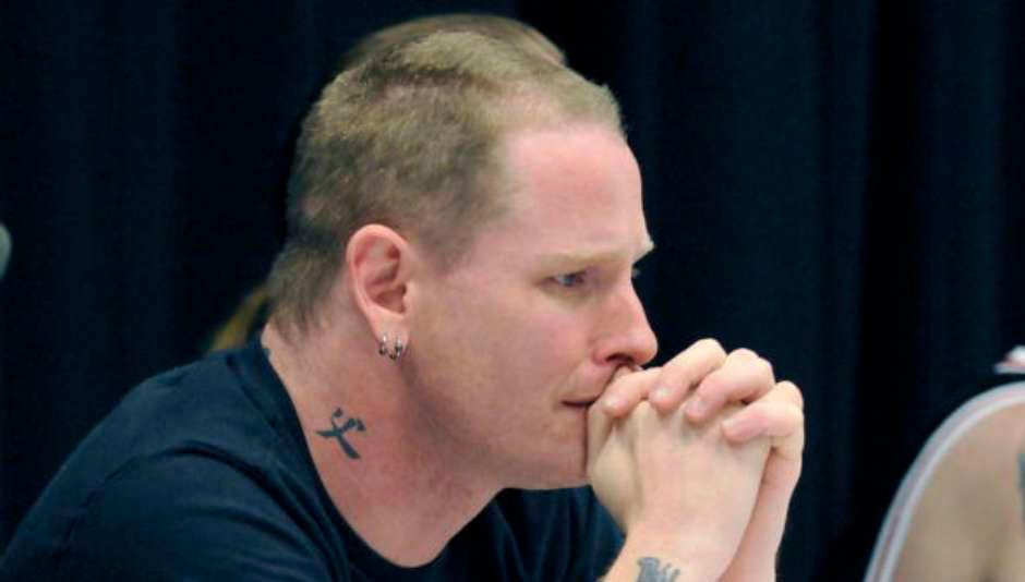 Corey Taylor, Vocalista de Slipknot confiesa haber sido víctima de violación