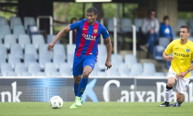 Marlon Santos, radiante tras firmar la ampliación de su contrato