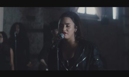 Demi Lovato visita VEVO y canta ‘Sorry Not Sorry’ y ‘Tell Me You Love Me’ (+Videos)