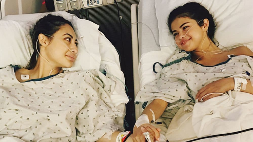 Selena Gomez se sometió a un trasplante de riñón