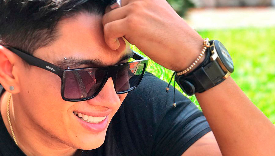 El cantautor y productor venezolano Juan  Miguel se convirtió en Padre