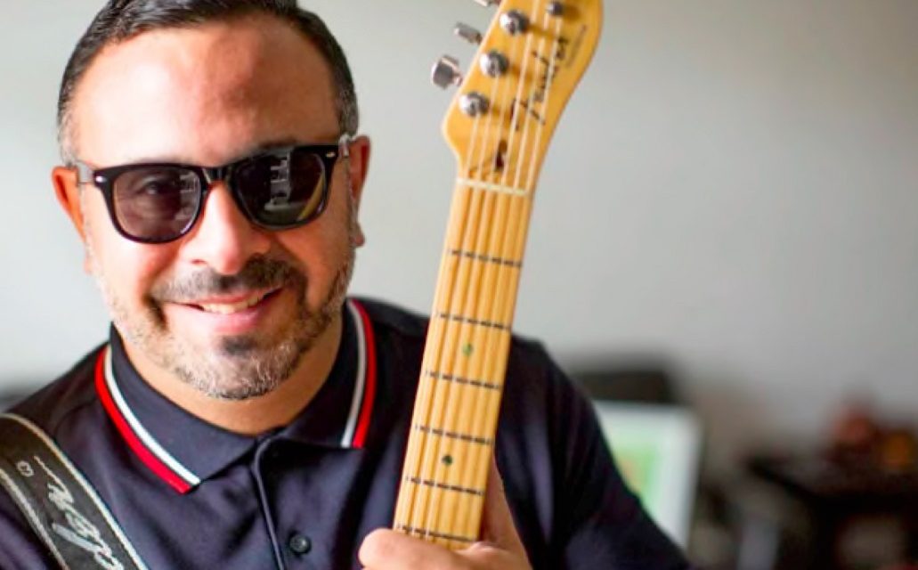 El ex-Desorden Público EMIGDIO SUAREZ + SUPERPOWER, se lanza como solista con su álbum PERRO
