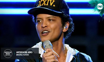 Bruno Mars ganó el premio como Mejor artista del año en los AMAs 2017