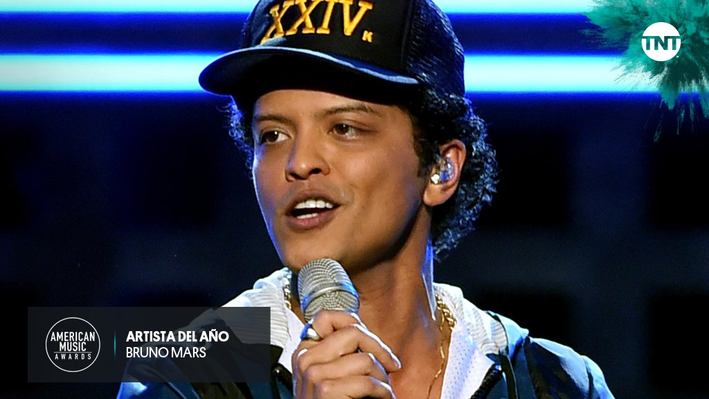 Bruno Mars ganó el premio como Mejor artista del año en los AMAs 2017