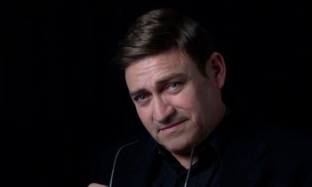 Carlos Etchevers, de los negocios al team de Chucho Flash y Arcángel