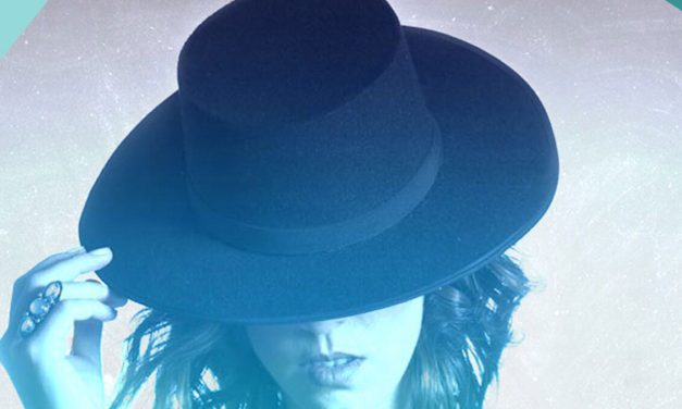 MARIANA VEGA PRESENTA SU NUEVO SENCILLO »SENTADO»
