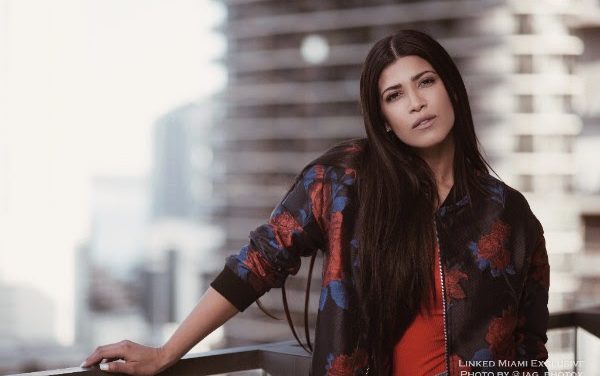 KARLA MARTINEZ SE POSICIONA EN LA MODA, Y HACE ALIANZAS PARA SU NUEVO PROYECTO  SRTA STYLE.