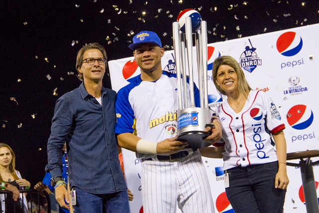 Willson Contreras ganó la 16ta edición del Festival del Jonrón  Pepsi (+Fotos)