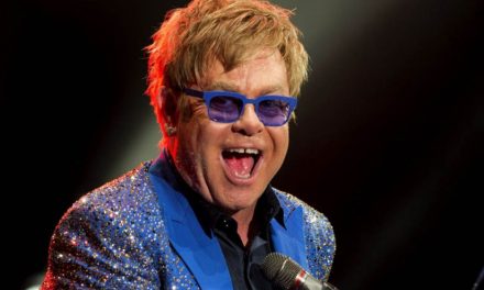 ¡Elton John se despide de los escenarios! y lo hará con una gira que durará 3 años