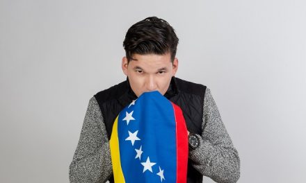 Dany Quesada viraliza »Amo a mi bandera»