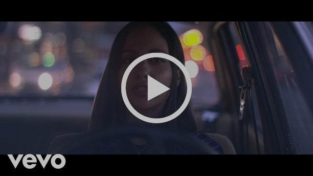 GABRIELA RICHARDSON presenta ‘Don´t Talk To Me’