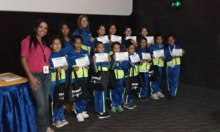 Sambil Margarita premia esfuerzo de 100 niños de la Isla