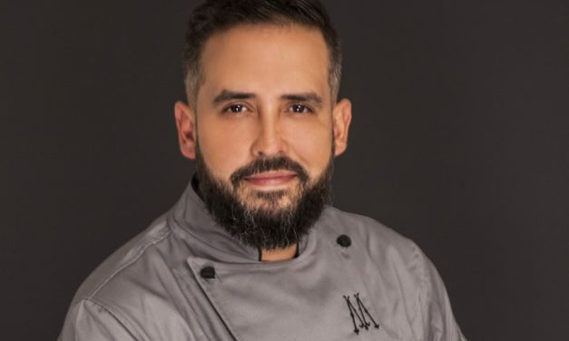 Gabriel García es el chef de Mercedes