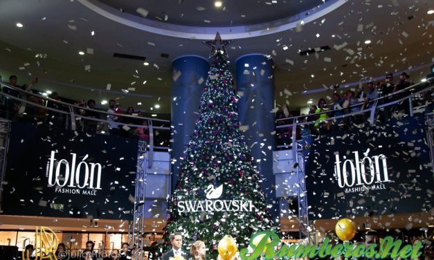 Swarovski, es protagonista por tercer año consecutivo del Encendido del Árbol de Navidad en tolón FASHION MALL