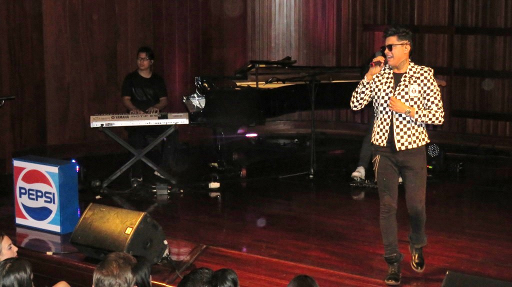 Pepsi acompañó a Juan Miguel en el lanzamiento de su nuevo disco titulado SER