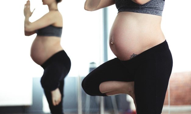 »Estoy embarazada, no enferma»: Sascha Fitness deja claro que su embarazo no es impedimento para entrenar